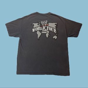 2006 WWE World tour t shirt size men’s XL